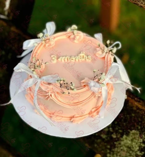 Pink One Pound Female Birthday Cake Rawalpindi