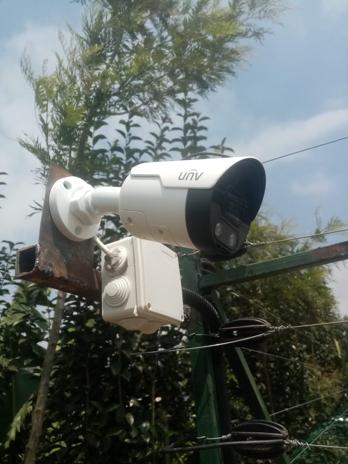Uniview IPC2124SB-ADF28KM-I0 4MP IP Bullet Camera, photo 2 of 3