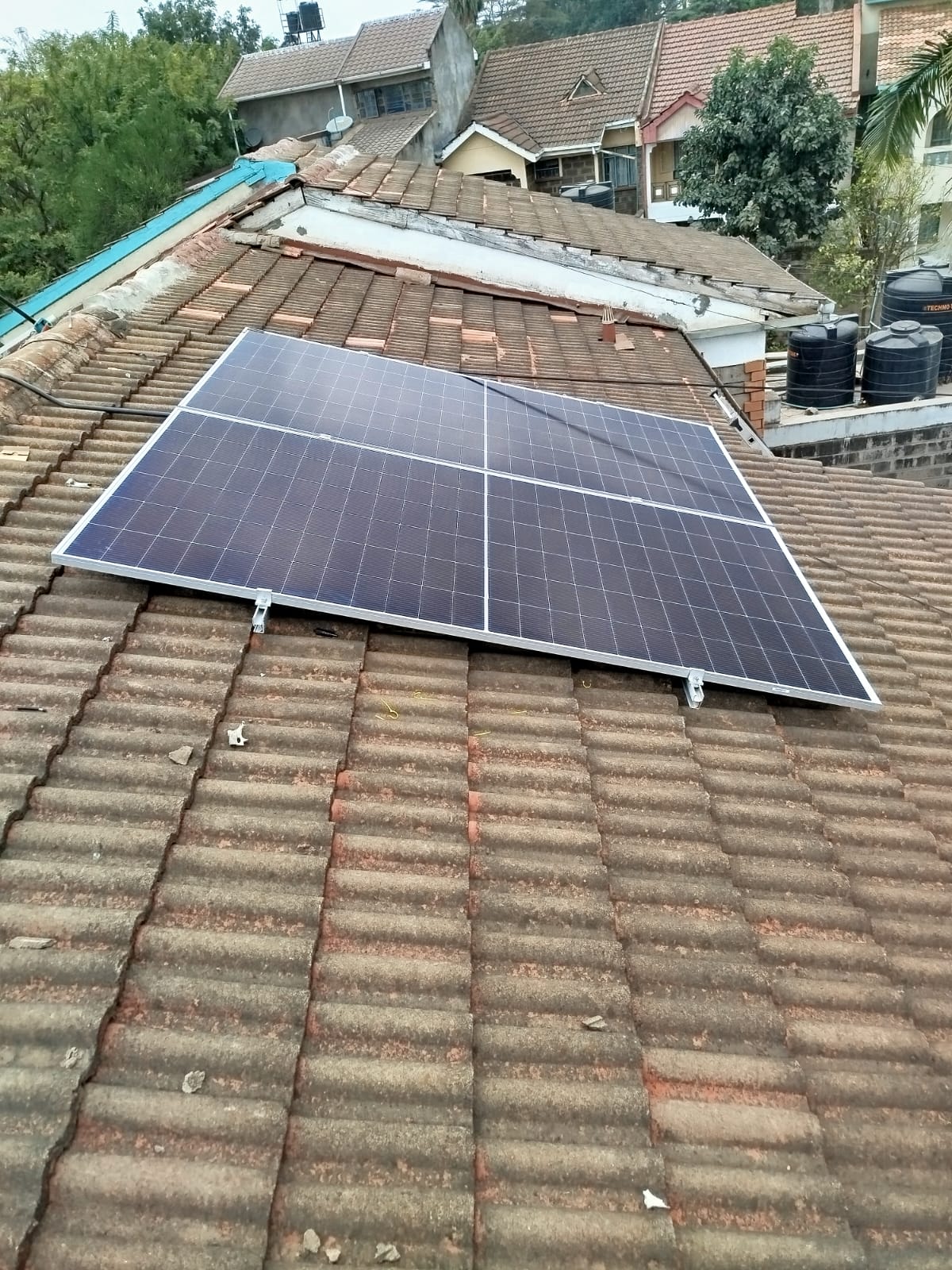 Felicity Solar 30A PWM Charge Controller, photo 3 of 3