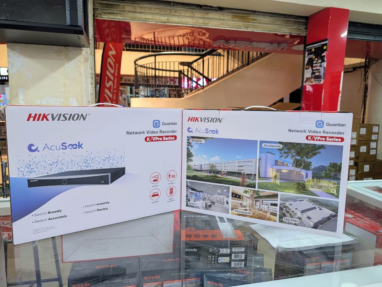 Hikvision DS-7608NXI-K2/VPro 8-Channel AcuSeek NVR, photo 1 of 3