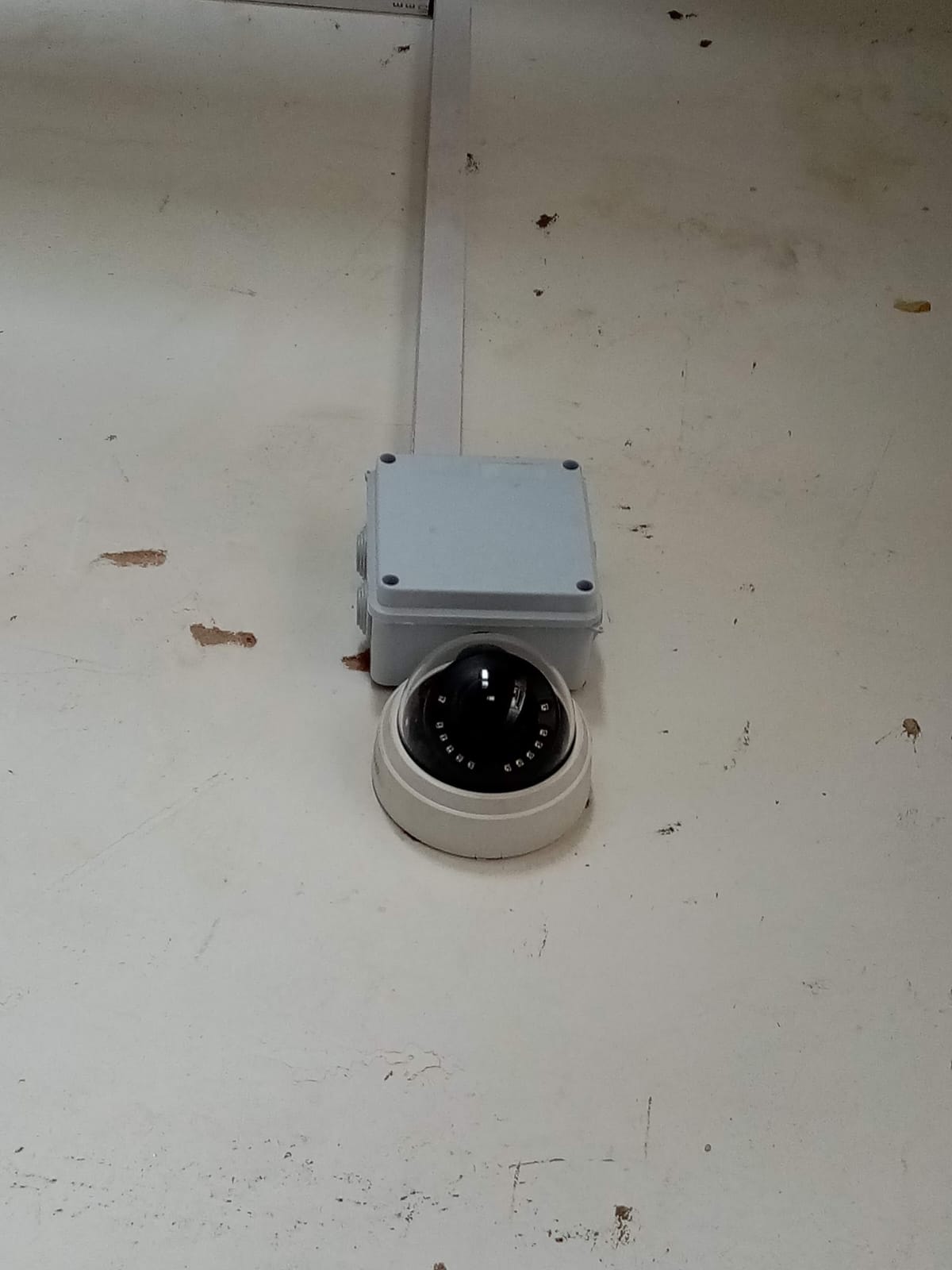 Hikvision Turbo HD DVR 7100 Series (16-Channel), photo 3 of 3