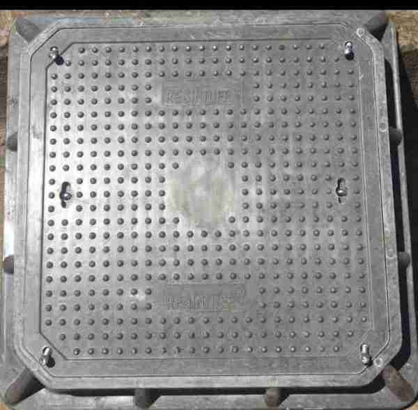Manhole 24 x 24 Inches 40 Tones, photo 1 of 1