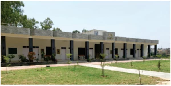 BS Building Front