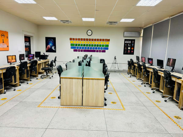 IT Lab View 4