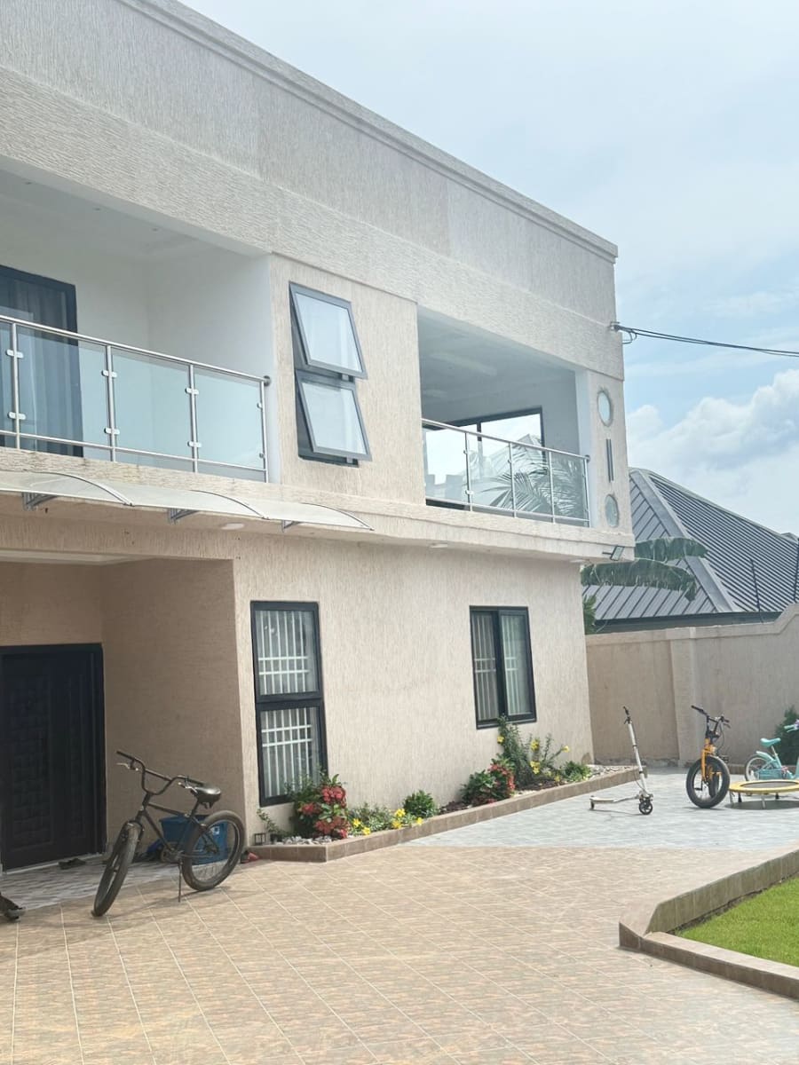 Hillside Residence in Nsawam