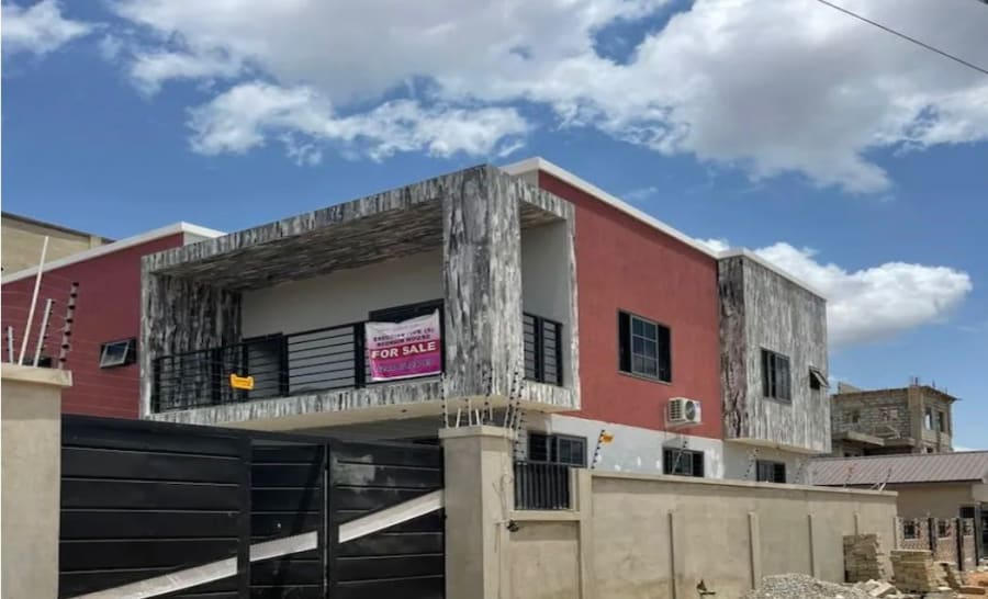 Executive Villa in Kwabenya ACP