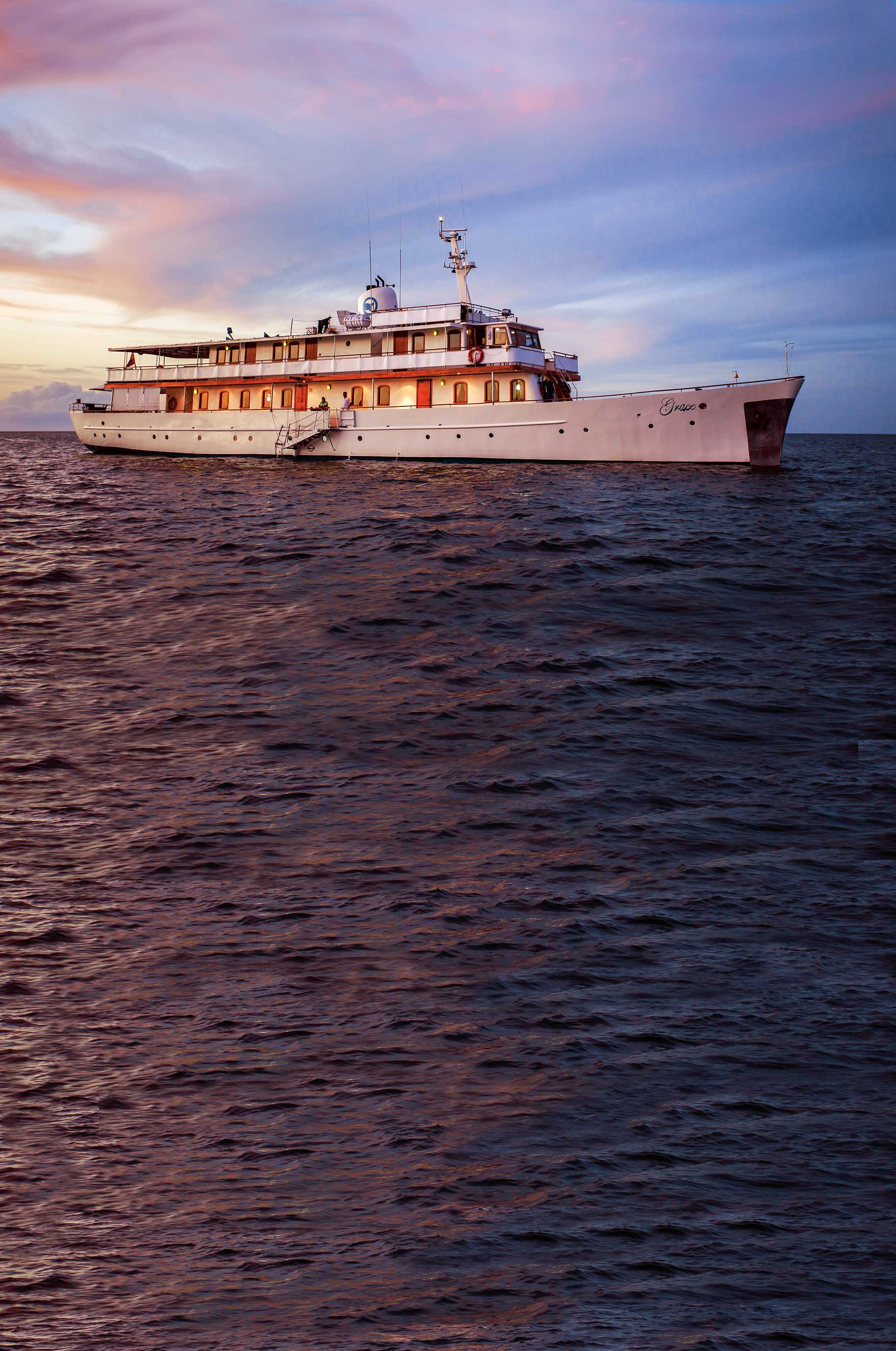 GRACE MOTOR YACHT