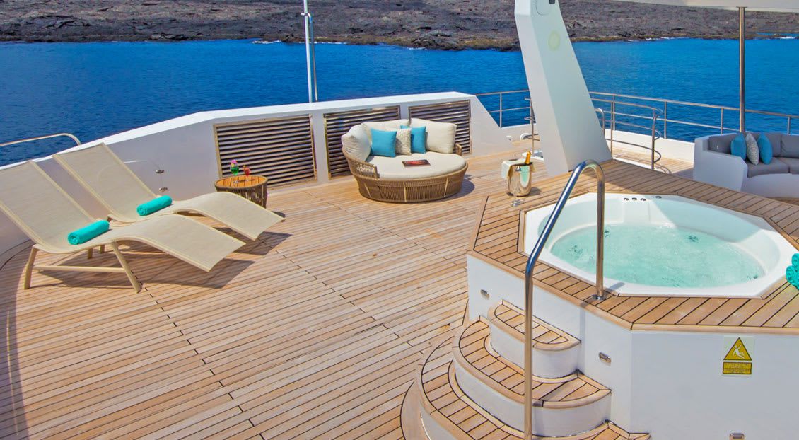 ALYA CATAMARAN view 2