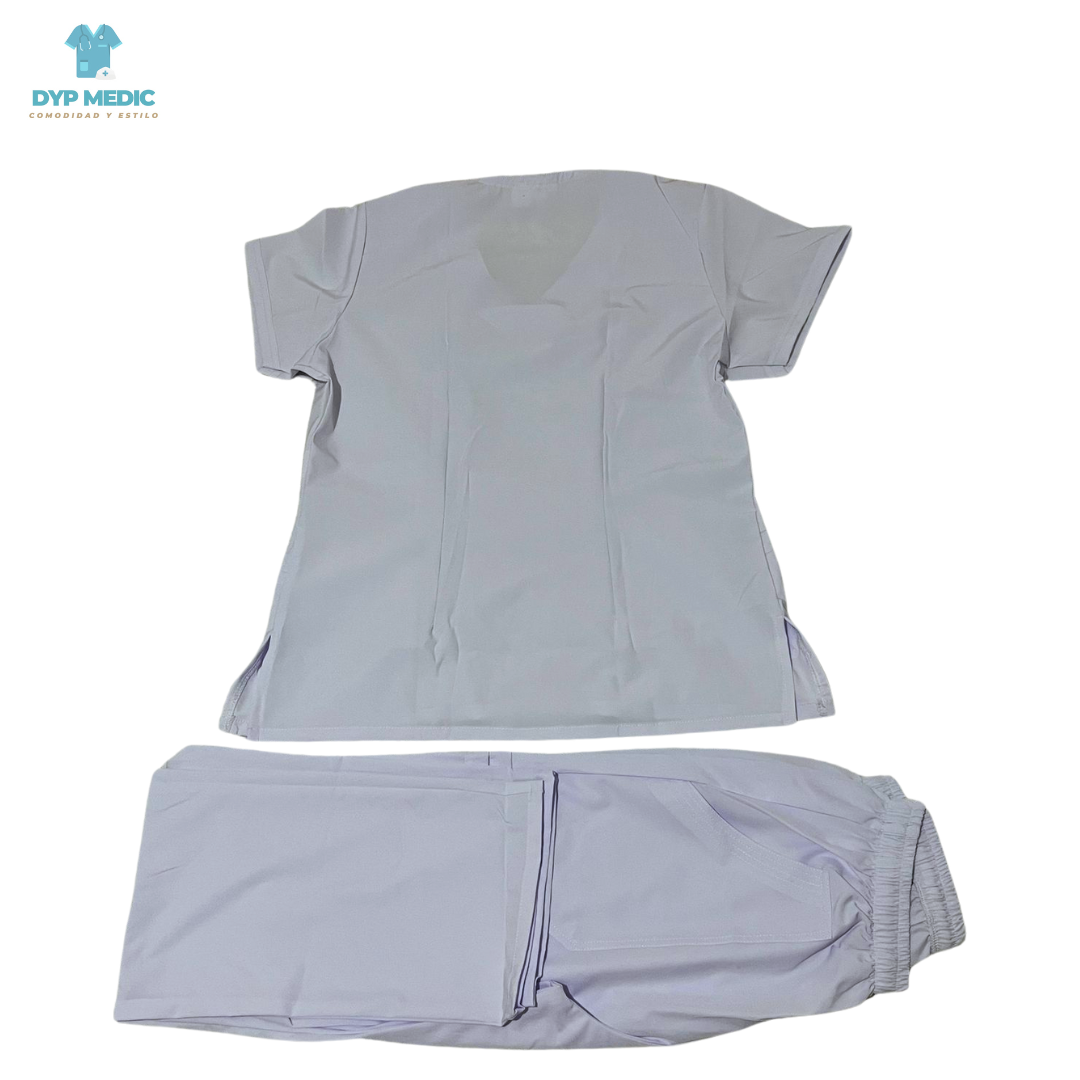 Uniforme Blanco Coraz贸n