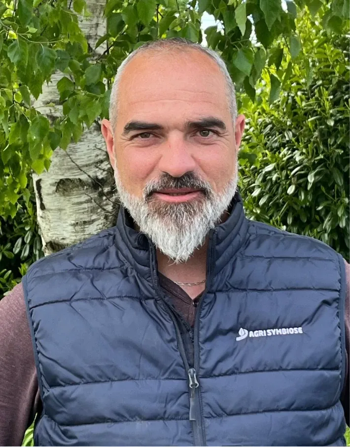 Photos des membres de l'équipe d'Agri Symbiose : Benjamin Roullit