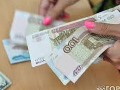 Пенсионерам прибавили по 1 200 рублей – списки по году рождения