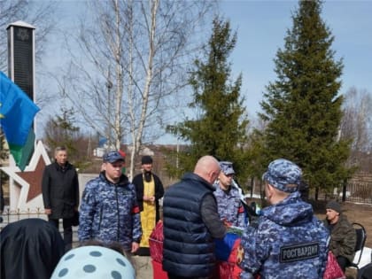 Руководитель Епархиального отдела по взаимодействию с Вооруженными Силами и правоохранительными учреждениями совершил отпевание воина, погибшего на специальной военной операции