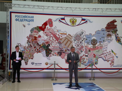 В Чувашии состоялось торжественное открытие выставки «Вышитая Россия»