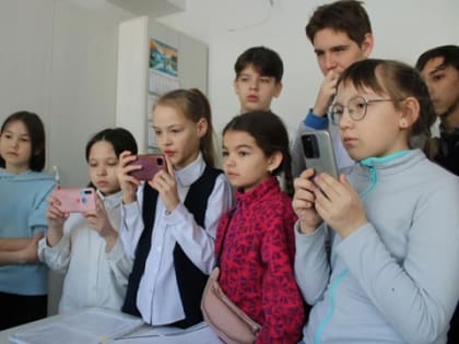 В Чувашии ученики вместе с родителями и педагогами инспектируют капитальный ремонт школ