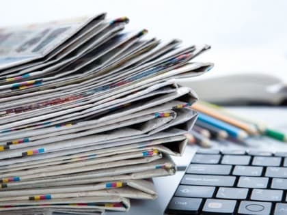 Глава Порецкого муниципального округа Евгений Лебедев поздравляет с Днем российской и чувашской печати