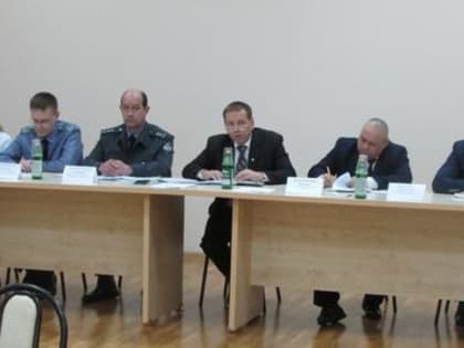 В Бизнес-инкубаторе «Меркурий» прошло совещание по организационному проведению весенне-полевых работ в Аликовском округе
