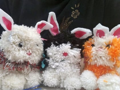 Мастер - класс по изготовлению мягкой игрушки «Кролик» в Восходской сельской библиотеке