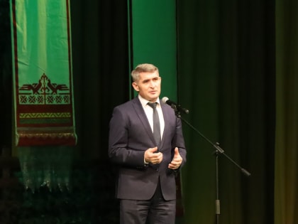 Театру исполнилось 105 лет