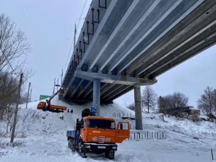 Капремонт Октябрьского моста в Чебоксарах вступил в активную фазу