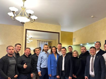 Вице-премьер Дмитрий Краснов провел бизнес - завтрак с предпринимателями