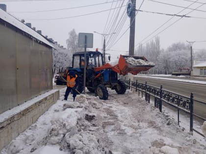 АО «Дорэкс» продолжает работы по текущему содержанию дорог города Чебоксары