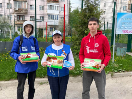 Молодогвардейцы Чувашии поздравили ветеранов Великой Отечественной войны
