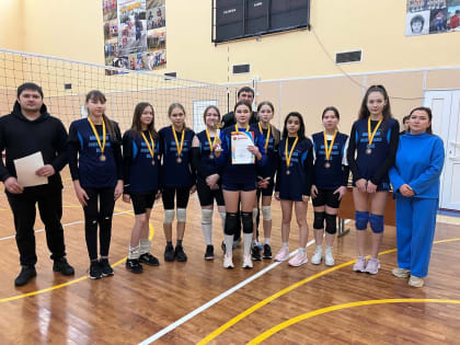 Кубок Молодежного парламента забрала команда девочек Большесундырской СОШ