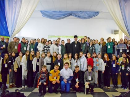 Преосвященнейший владыка Стефан встретился с участниками форума Православных молодежных клубов Чувашии