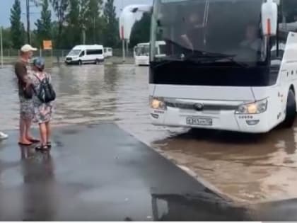 В Йошкар-Оле дожди затопили новый автовокзал