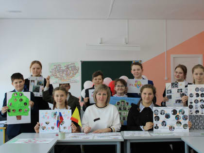 «Разговоры о важном» в Ахматовской средней школе