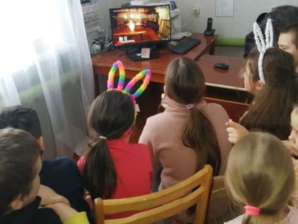 «Виртуальное путешествие по музеям» в Иваньково – Ленинской сельской библиотеке