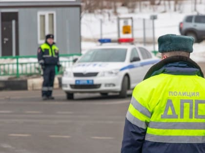 ГИБДД Чувашии выявили более 300 нарушений, связанных с выездом на встречную полосу