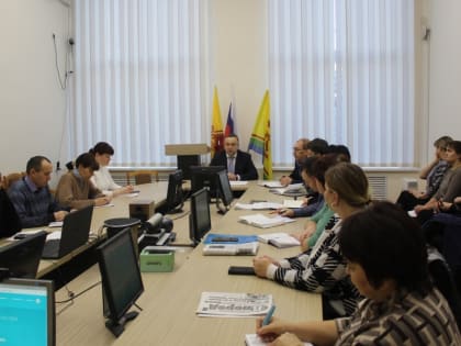 В администрации Шумерлинского муниципального округа неделя началась с планерки