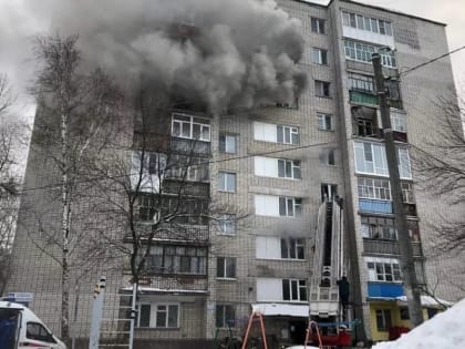 После пожара в чебоксарском общежитии госпитализированы 7 пострадавших