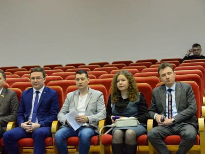 Молодогвардейцы посетили XXV сессию Госсовета Чувашии