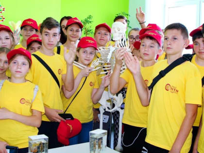 Вторая группа ребят подшефного Бердянского района Запорожской области приехала в Чувашию в рамках летней оздоровительной кампании