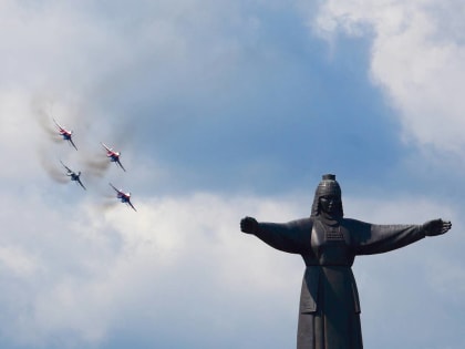 Ремонт Монумента Матери – на контроле «Единой России»