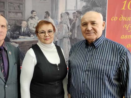 Коммунисты поделились опытом работы в регионах