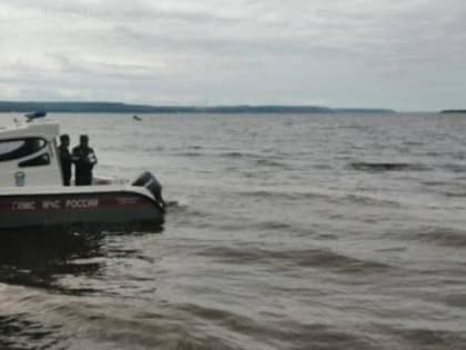 В Чувашии спасатели нашли тело мальчика, который был пассажиром катера, перевернувшегося 29 июля на Волге