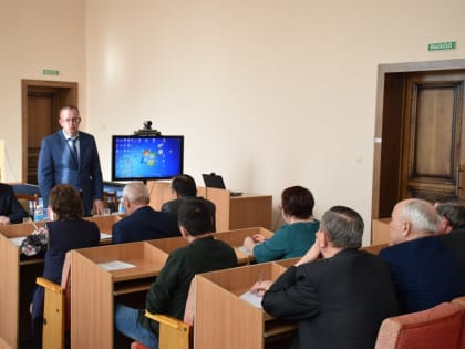 Общественная палата провела первое заседание в обновленном составе