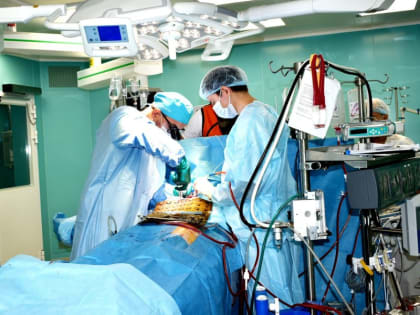 Специалисты Республиканских онко- и кардиодиспансеров Чувашии выполнили две операции одномоментно