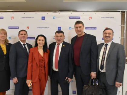 Глава Козловского муниципального округа Алексей Людков принял участие в оглашении послания Олега Николаева