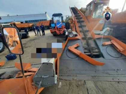 Автослесарь погиб при ремонте машины в Чебоксарах