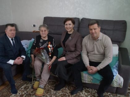 Медали в честь 80-летия Победы продолжают находить своих героев в Чебоксарах