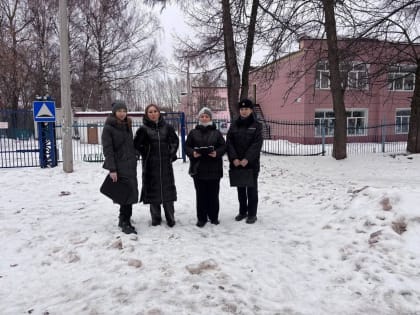 По поручению Владимира Доброхотова проходят проверки безопасности детей