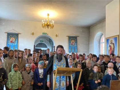 Молебное пение перед началом учения отроков