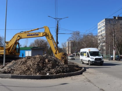 В Чебоксарах на ул. Гражданская приступают к работам по устройству тротуаров