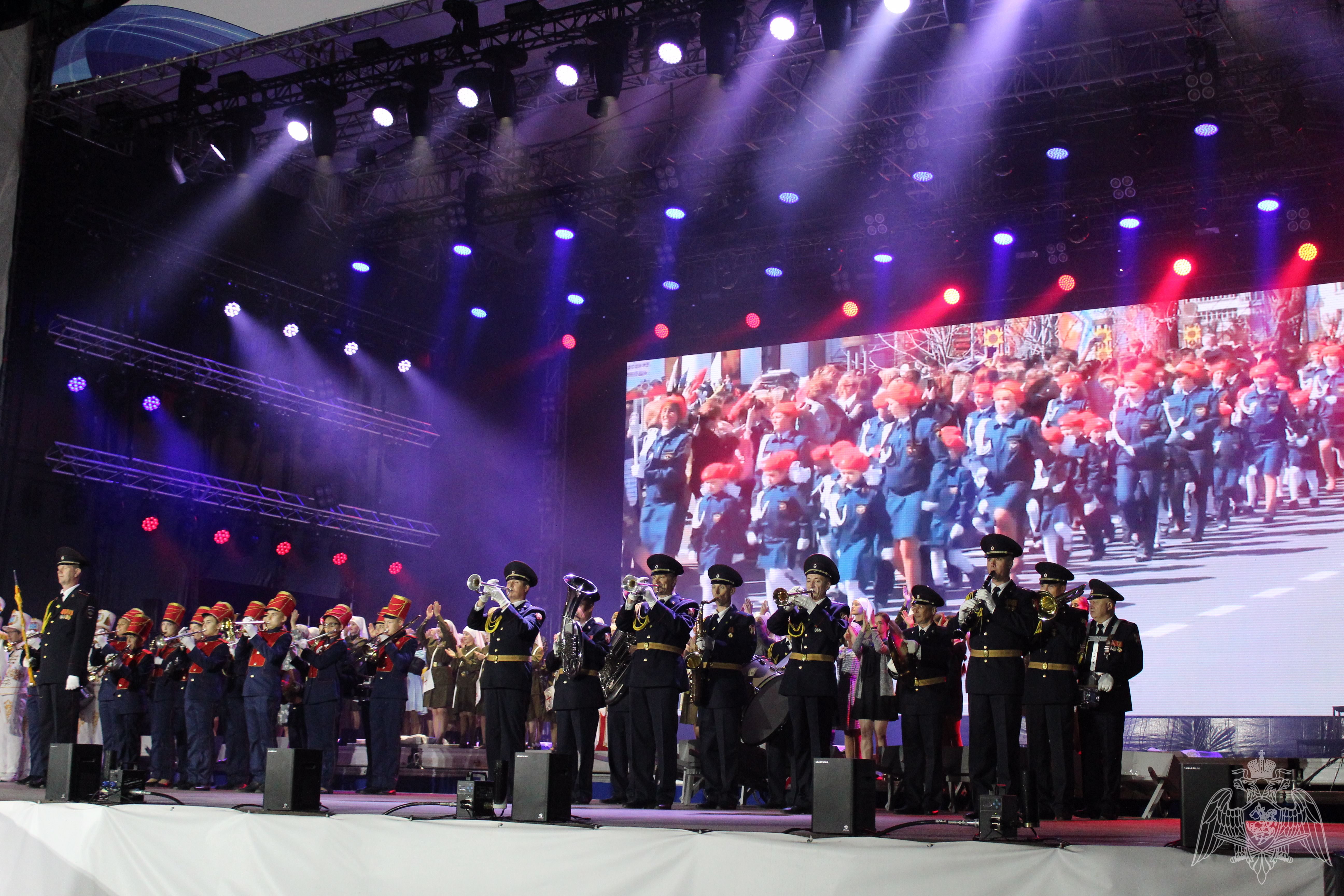 4 ноября 2023 чебоксары. Чеченский военный оркестр. День города Чебоксары 2021. Театрализованное представление Чебоксары.