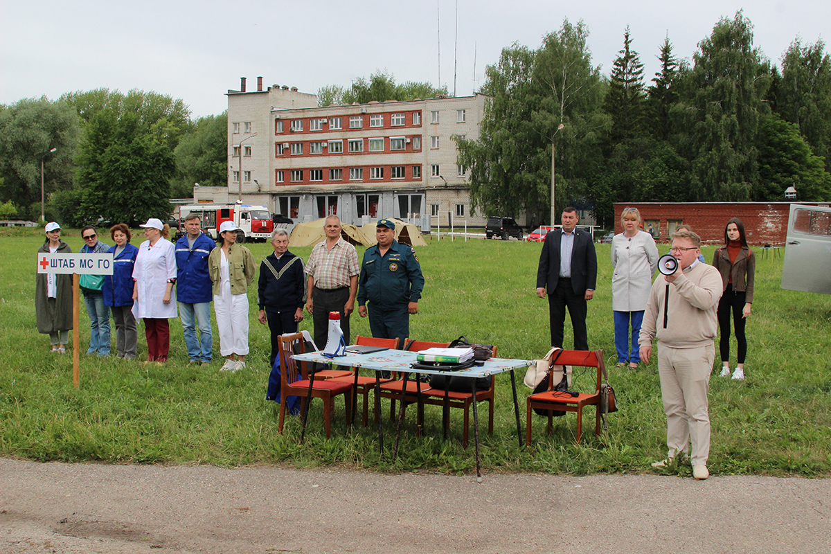 Новости города новочебоксарска сегодня. Завод Химпром Новочебоксарск. Чувашская Республика Новочебоксарск Новочебоксарск. МЧС Химпром Новочебоксарск.