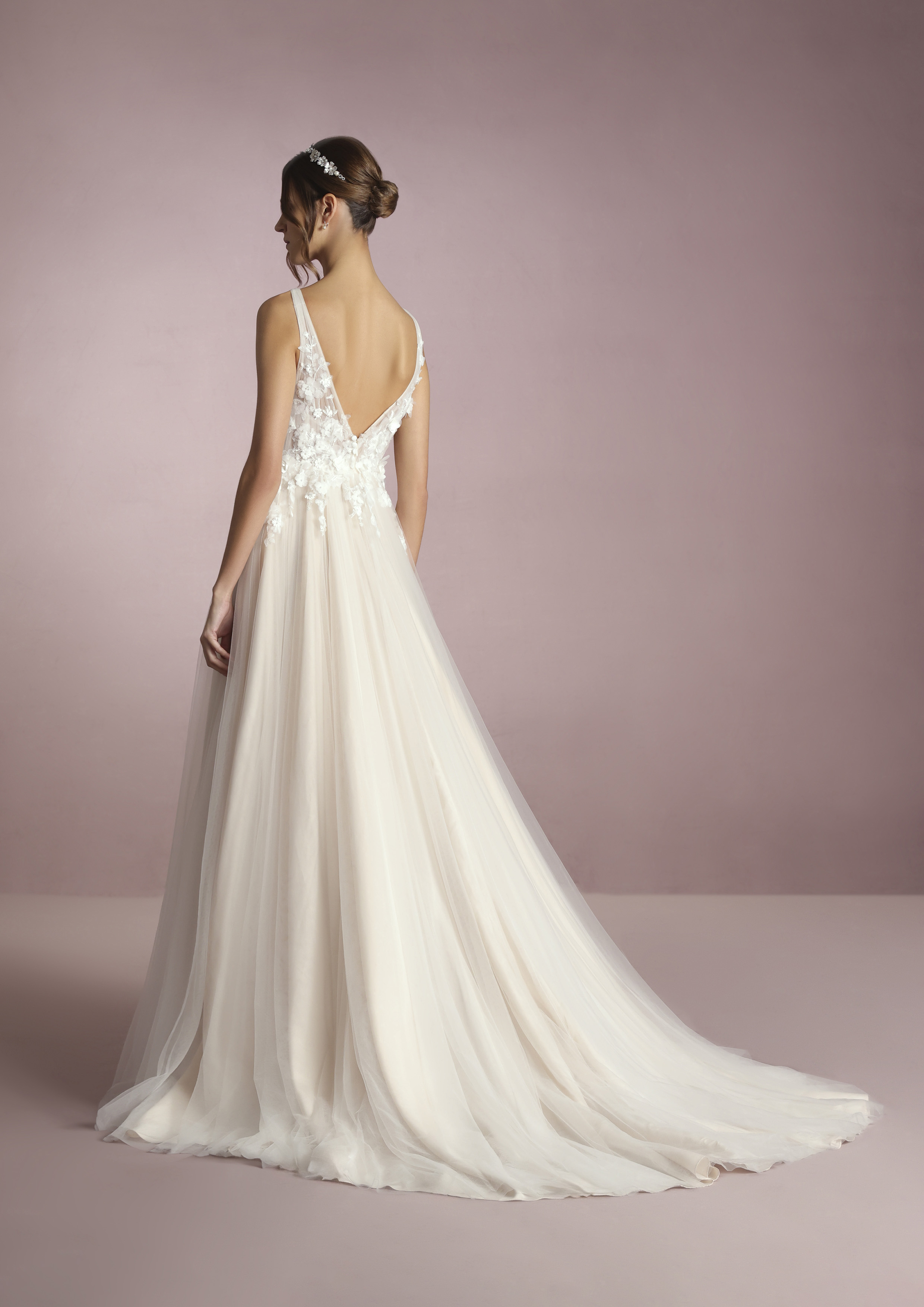 pronovias-YUNA-C